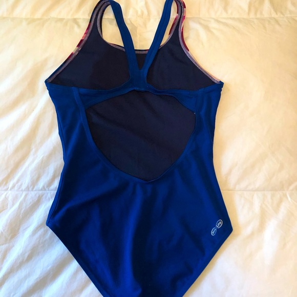 Arena MaxLife One Piece Swimsuit Size US 29 - Picture 2 of 3